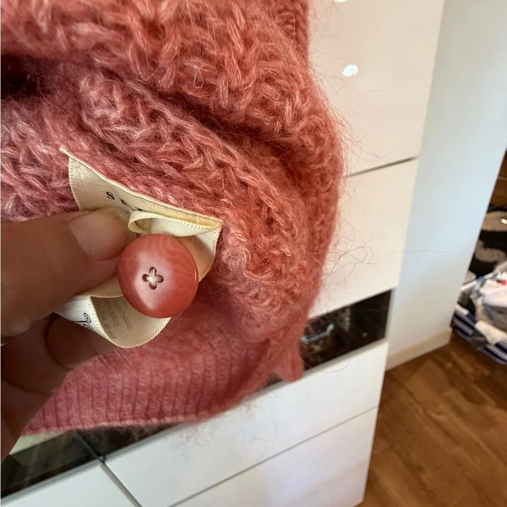 Sézane Basile Cardigan in light pink - Picture 6 of 8